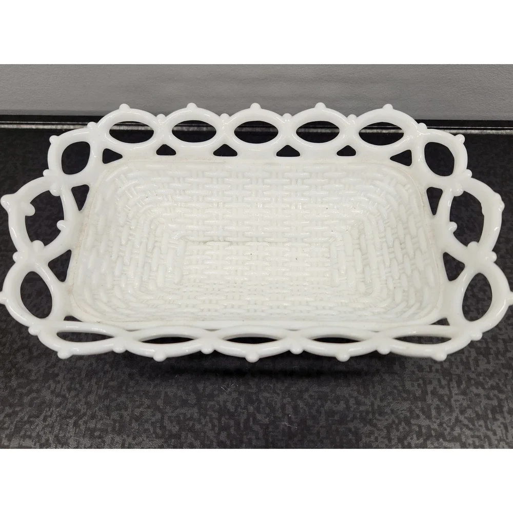 Atterbury Milk Glass Hand with Bird Lace Edge Trinket Dish Pat 1889 Good READ